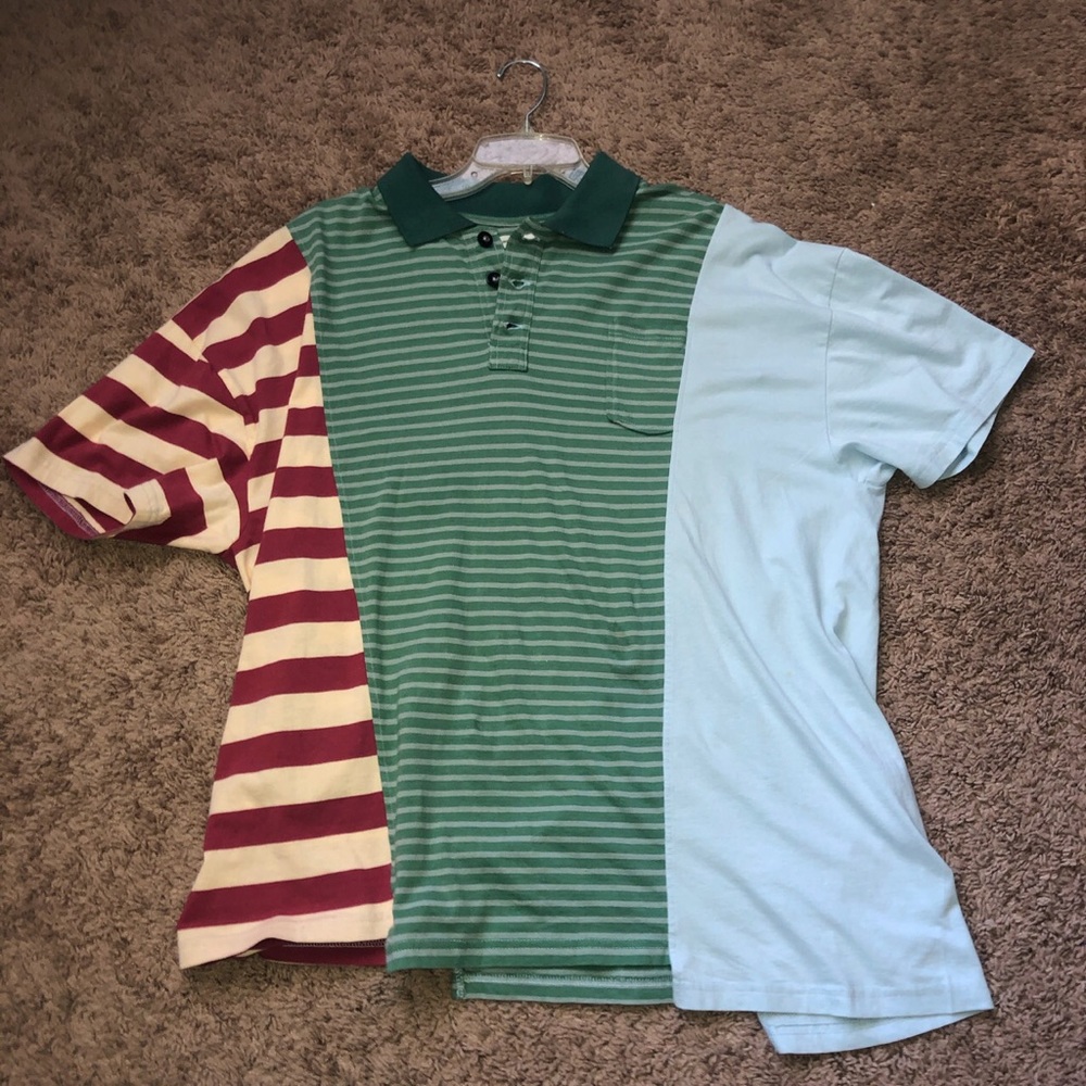 Urban Outfitters T-Shirt - Picture 1 of 2